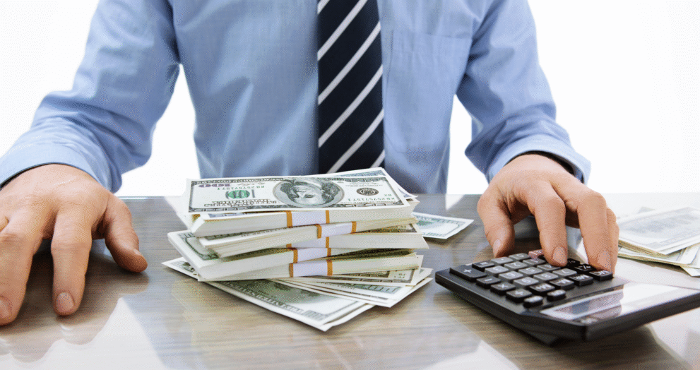 How Banks Decide if You Qualify for a Loan